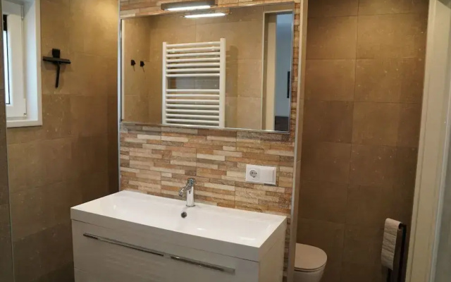 Nature-connected Modern Stay