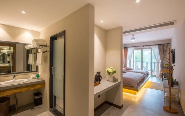 Fuchunjiang Sky Inn