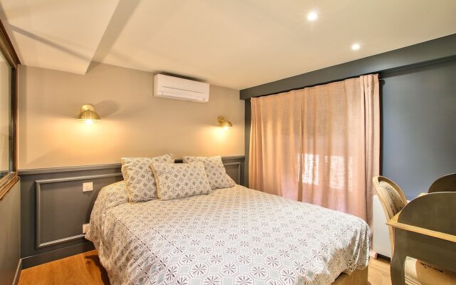 Отель 2 Suites Fantastic lux and charming apartment old town Франция, Ницца - отзывы, цены и фото номеров - забронировать отель 2 Suites Fantastic lux and charming apartment old town онлайн