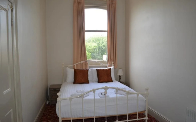 Empire Hotel Deloraine