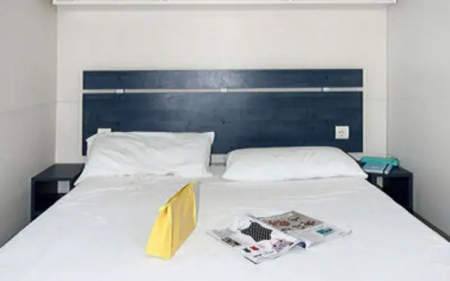Residence Village (CLL240)