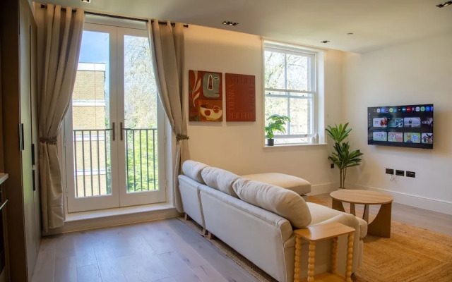 The Pembridge 11