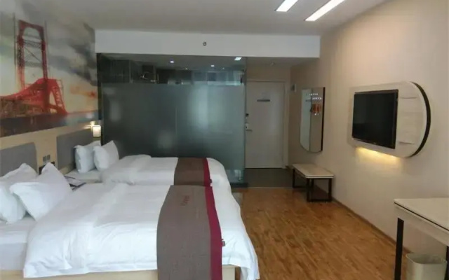 Thank Inn Plus Hotel Guangxi Liuzhou Donghuan Road Hualinjundi