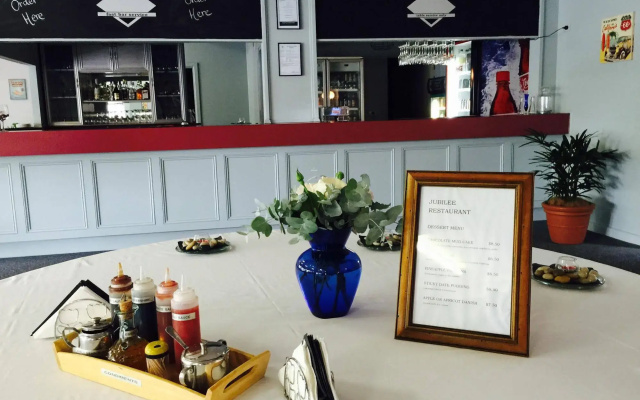 Jubilee Motor Inn