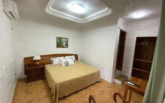 La Peregrina Bed & Breakfast