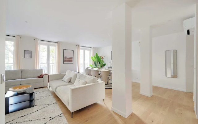 Superb apt A/C - 2br/6p - St Germain-des-pres
