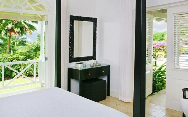 Villa Ixora