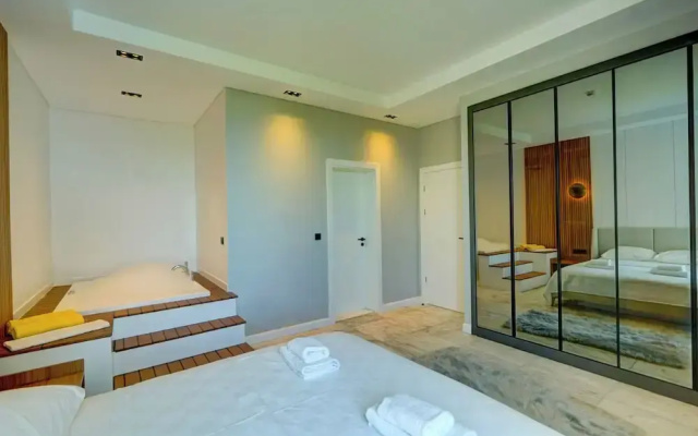 Saturn-4 PLANET LUXURY VILLAS
