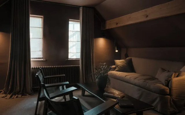Hyll Hotel