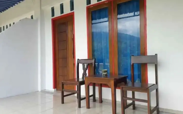 Rinjani Houseboon