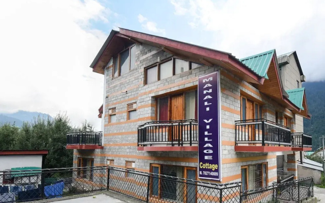 Hotel Eco Groves by OYO Rooms