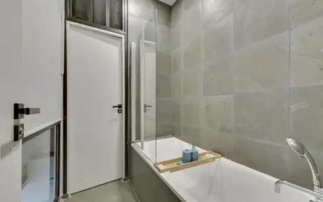 Suite LIU