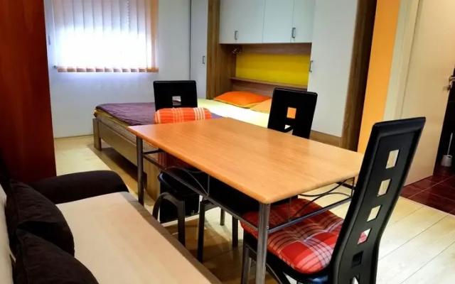 Inviting 1-Bed Apartment in Ičići