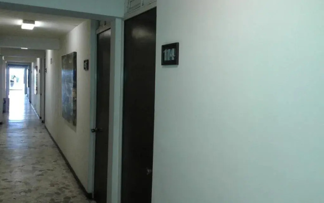 Hotel Grand Colonial