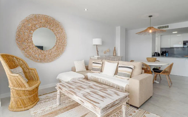 Via Celere 2325 Luxury Sea View Appartment