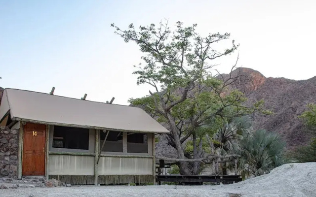 Khowarib Lodge
