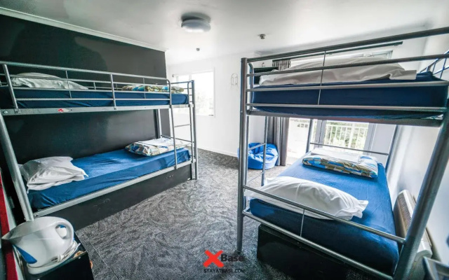 Based by the Lake - Hostel