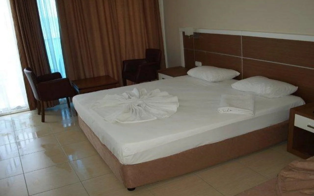Отель Venessa Beach