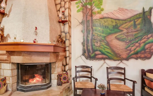 Alluring Holiday Home in Stournareika With Terrace