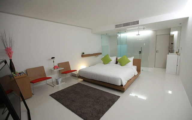 Q Residences
