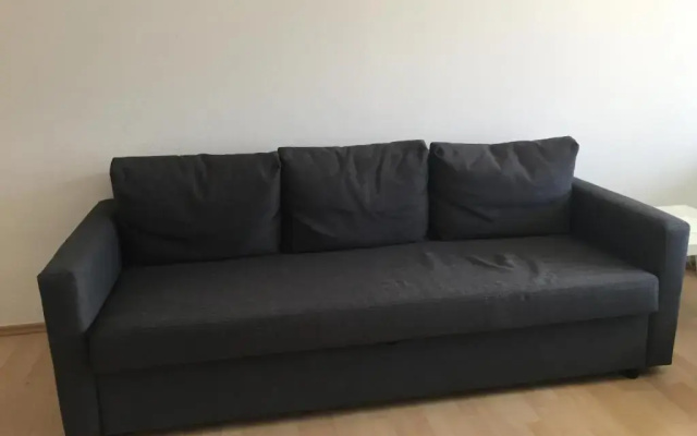 Advice & Advise Apartment