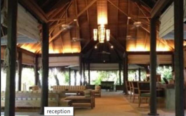 Отель Coco Bodu Hithi вид на фасад