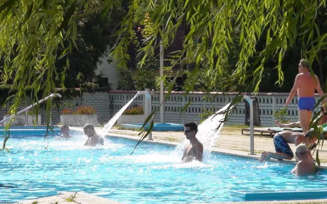 Chatova osada Family Resort