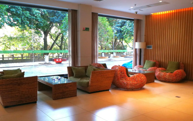 Wuyue Hotel Yangshuo West Street Branch