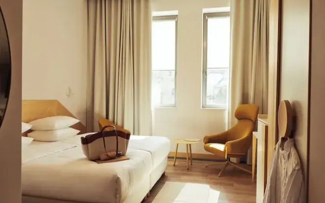 Medical Resort & Clinic