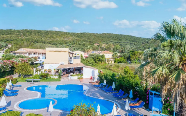 Serena Hotel