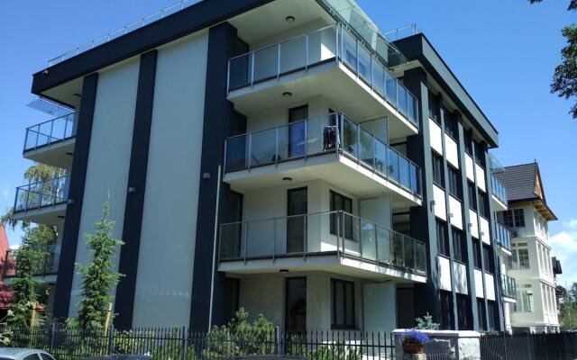 Отель Tatrytop Apartamenty Granitica Закопане вид на фасад