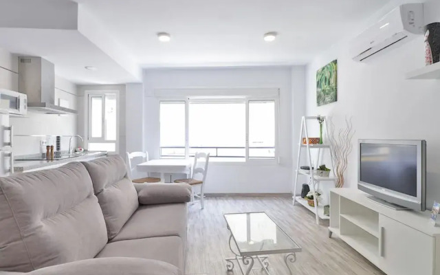 Nice Studio Torre del Mar Beach