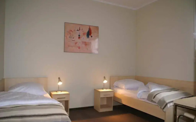Hotel Mtj