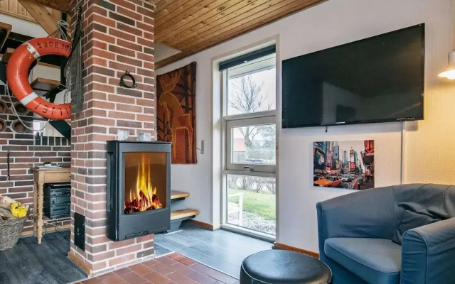 6 Person Holiday Home in Hesselager-by Traum