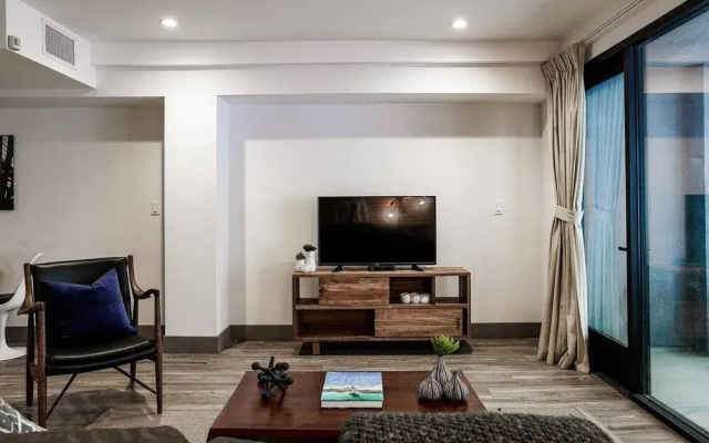 Nice & Cozy 1 Bedroom Dtla