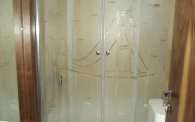 Tyra Asmalimescit Hotel