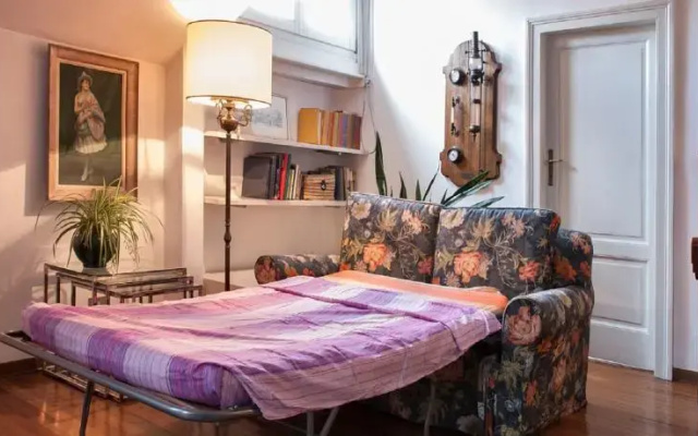 Arch of Peace Apartment