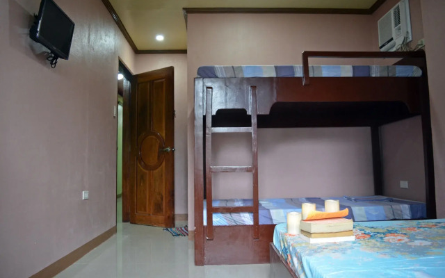 OYO 712 Island Hop Nido Hostel