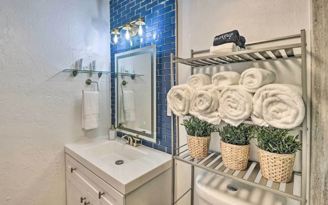 Oceanfront, Fourth-floor Condo on Daytona Beach!