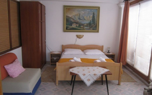 Apartment Graci - 20 m from pebble beach: A1 Gradac, Riviera Makarska
