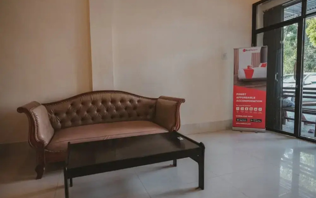 RedDoorz near Ringroad City Walks Medan