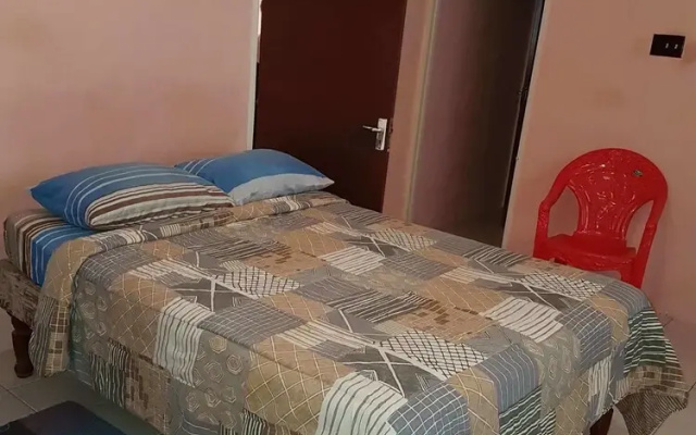 Laura's Place