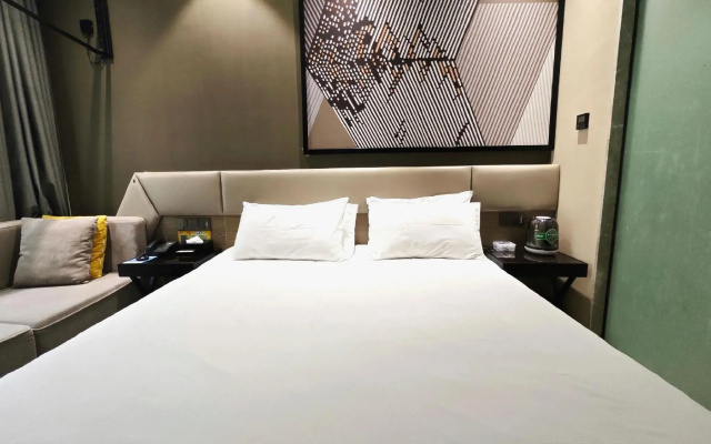 GreenTree Inn LaiBin DaQiao Road YeJin Road Express Hotel