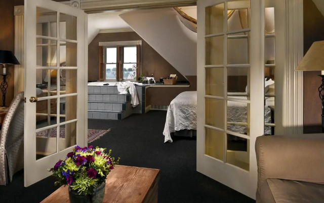 Carter House Inns