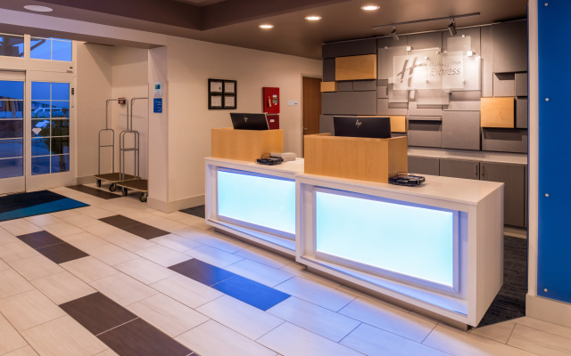 Holiday Inn Express Sierra Vista by IHG