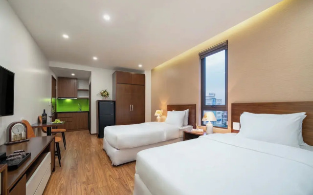 Marina Hotel