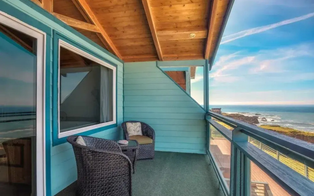 Inn Of The Lost Coast