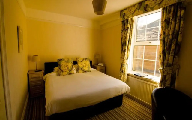 Arundel House