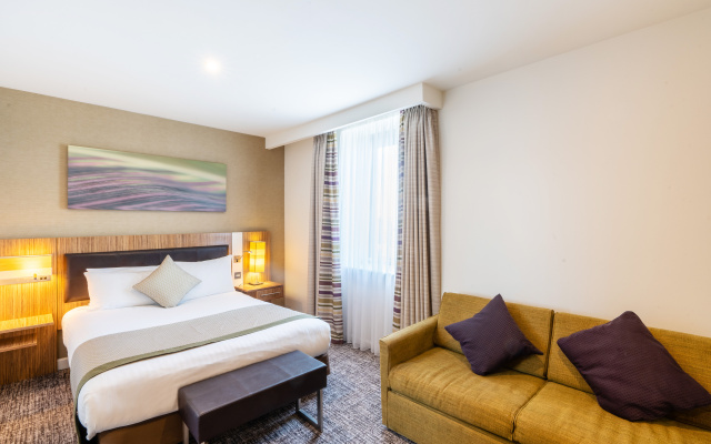 Holiday Inn Stevenage by IHG