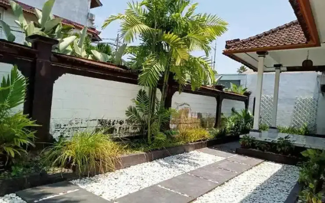 The Guest Villas Legian Kuta